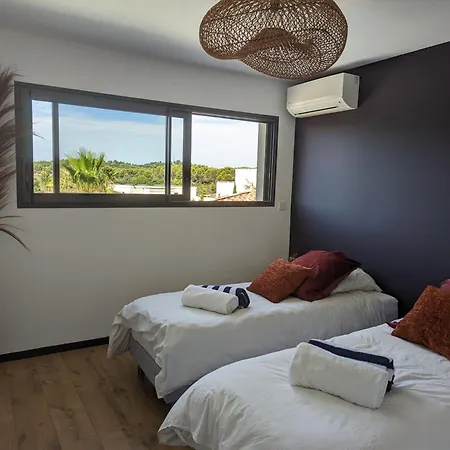 Villa De Standing, Plages A 25 Min, Golf A 5 Min Juvignac